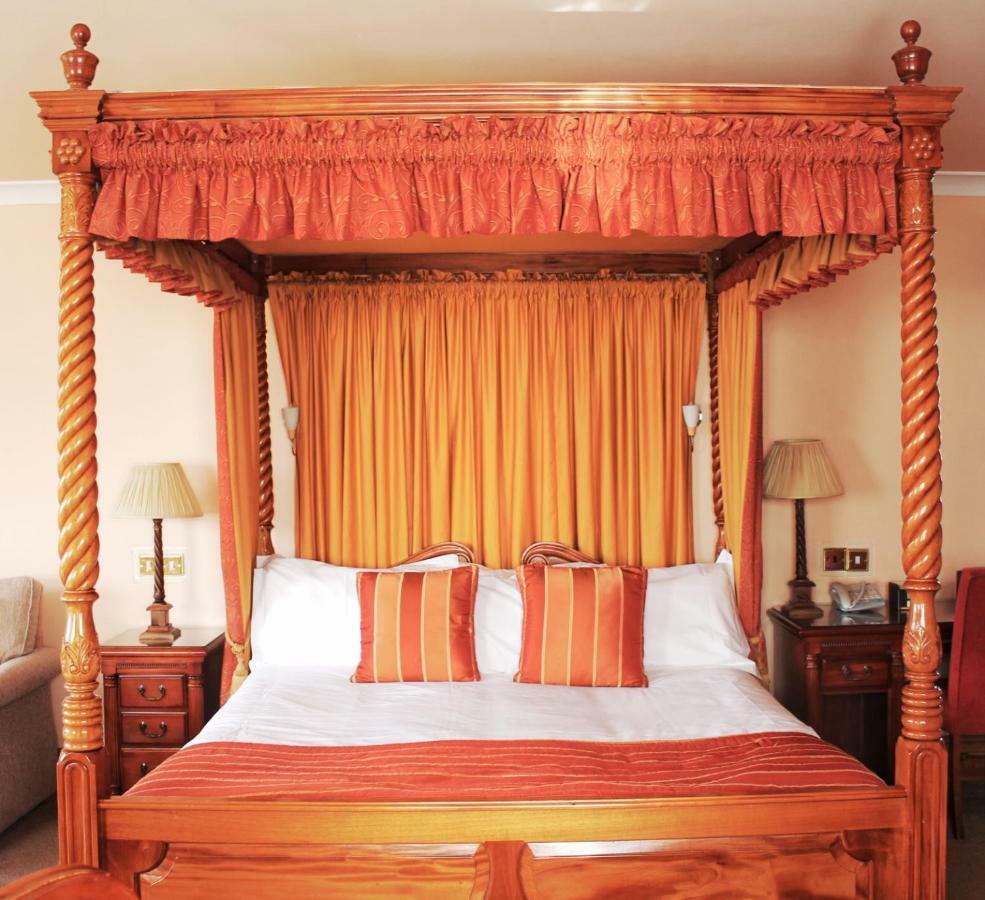 Mallyan Spout Hotel Goathland Εξωτερικό φωτογραφία